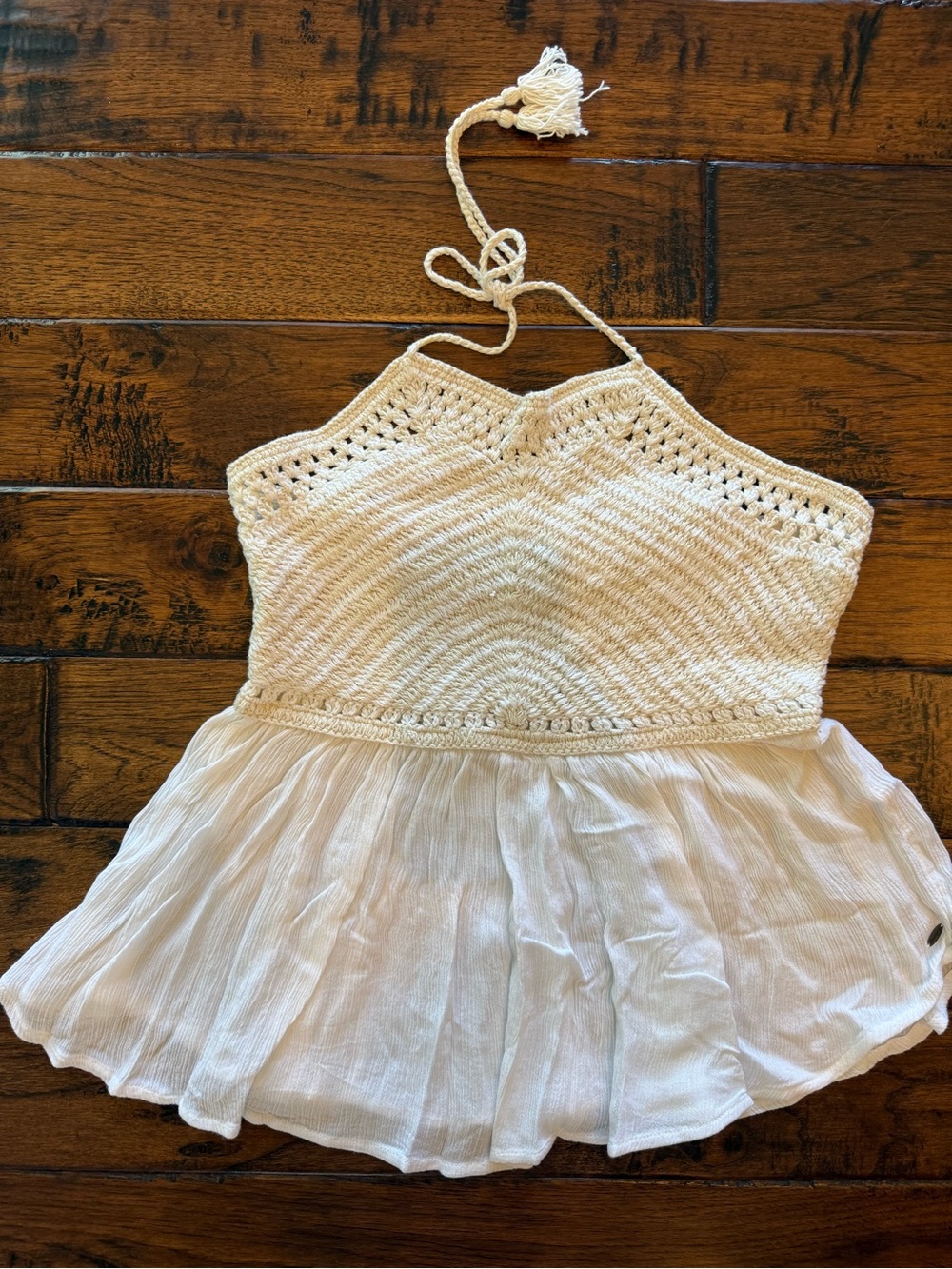 O'Neill Cream & White Crocheted Top